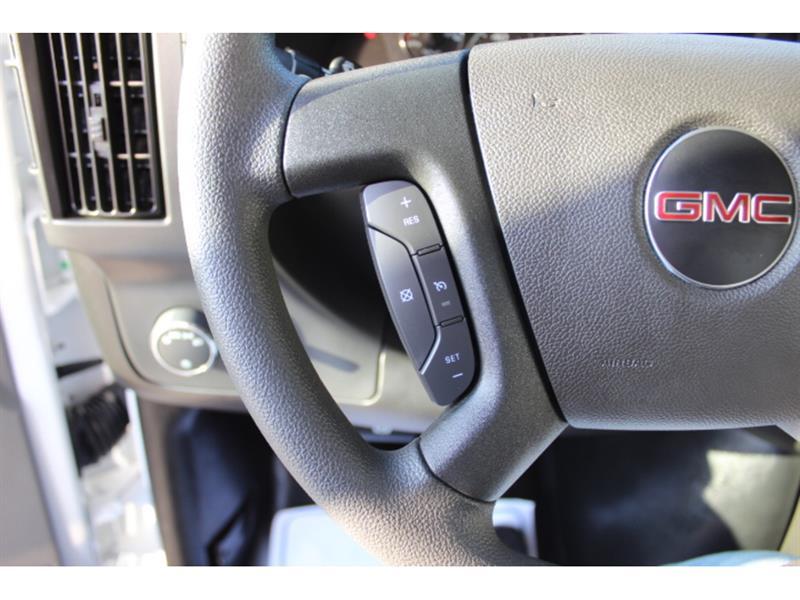 Gmc Savana 2025 - Image 14