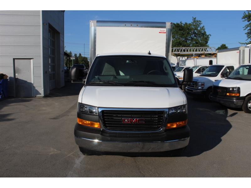 Gmc Savana 2025 - Image 21