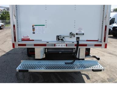 Gmc Savana 2025 - Thumbnail 2