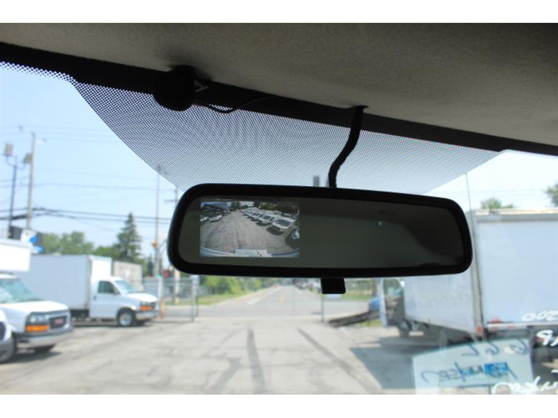 Gmc Savana 2025 - Image 13