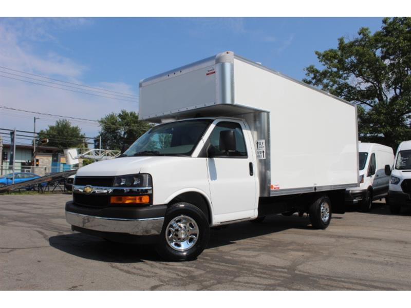 Chevrolet Express 2025 - Image 3