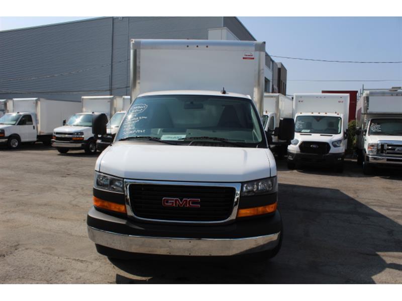 Gmc Savana 2025 - Image 18