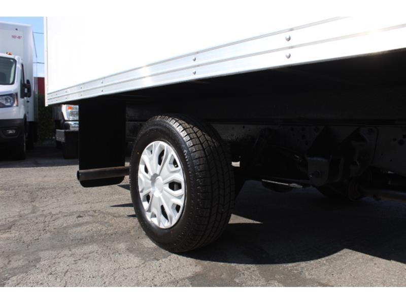 Ford Transit Cargo Van 2023 - Image 17