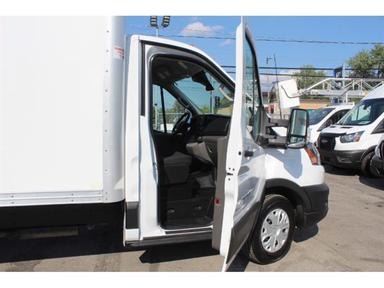 Ford Transit Cargo Van 2023 - Thumbnail 18