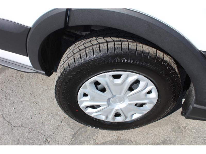 Ford Transit Cargo Van 2023 - Image 19