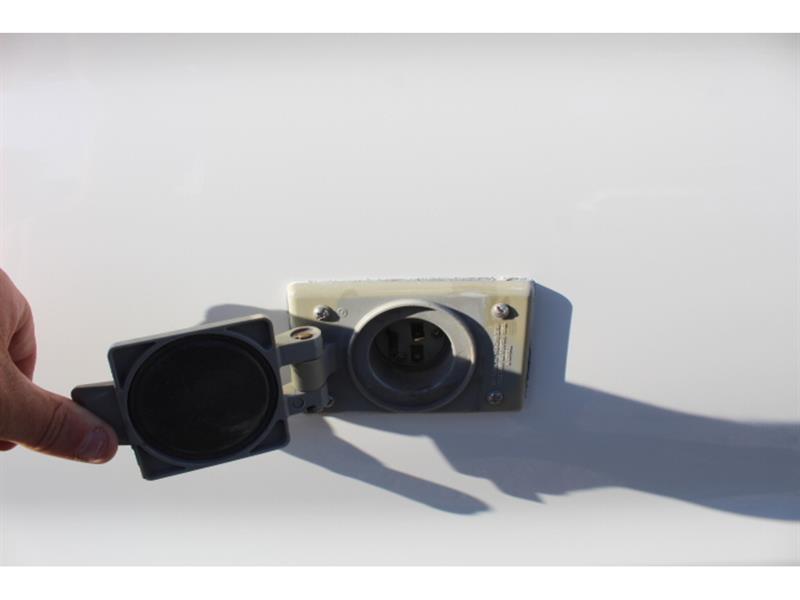 Ford Transit Cargo Van 2017 - Image 15