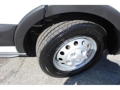 Ford Transit Cargo Van 2023 - Thumbnail 16