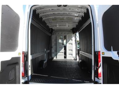 Ford Transit Cargo Van 2023 - Thumbnail 18