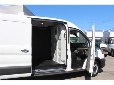 Ford Transit Cargo Van 2024 - Thumbnail 12