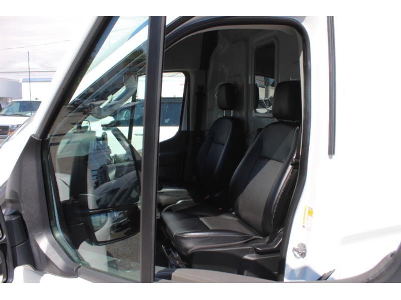 Ford Transit Cargo Van 2024 - Image 14