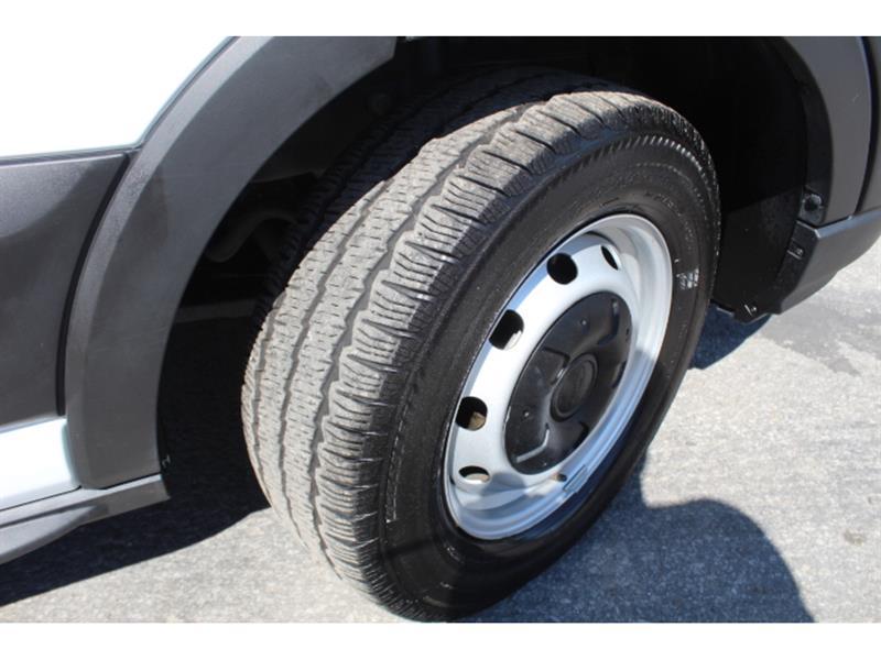 Ford Transit Cargo Van 2024 - Image 22