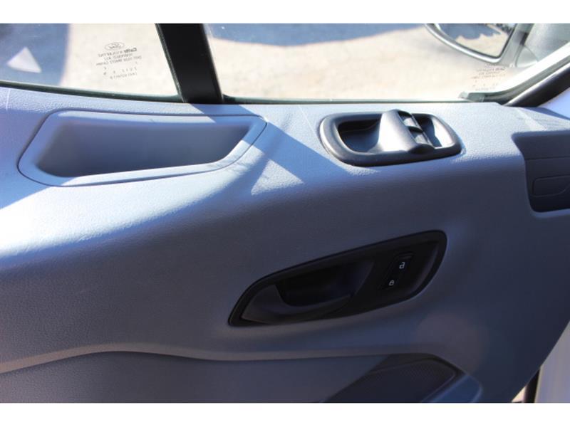 Ford Transit Cargo Van 2017 - Image 19