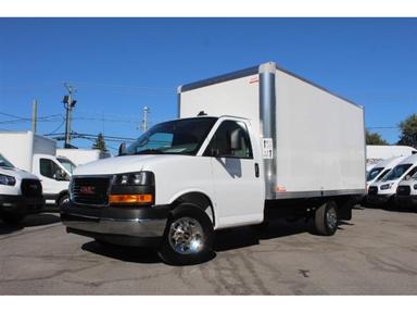 Gmc Savana 2025 - Thumbnail 4