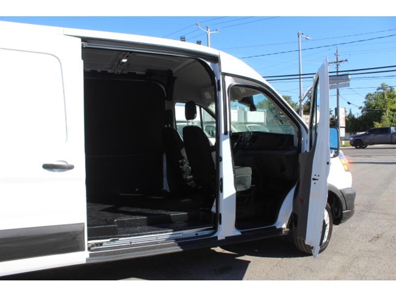 Ford Transit Cargo Van 2021 - Image 11