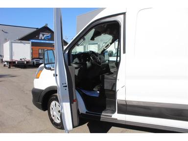 Ford Transit Cargo Van 2021 - Thumbnail 17