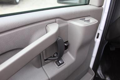 Gmc Savana Cargo 2025 - Thumbnail 5