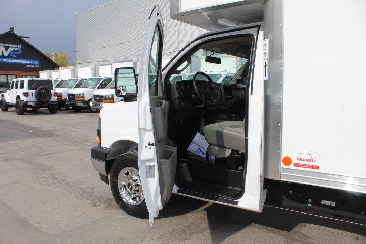 Gmc Savana Cargo 2025 - Image 6