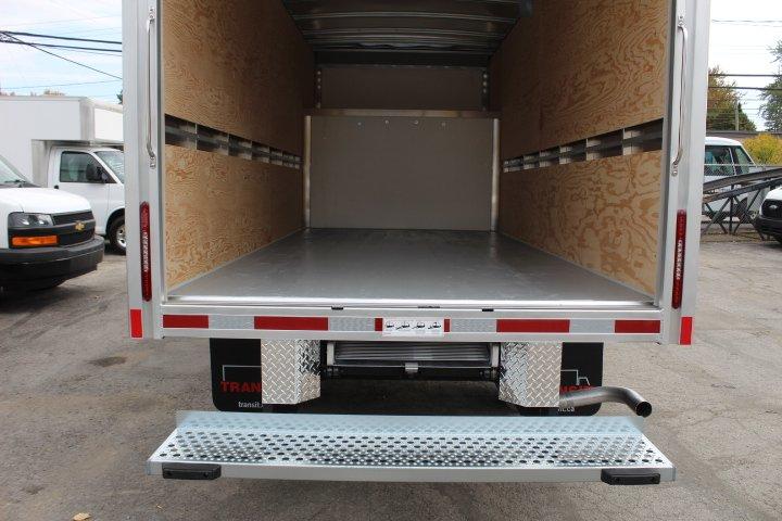 Gmc Savana Cargo 2025 - Image 15