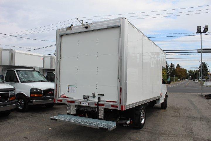 Gmc Savana Cargo 2025 - Image 19