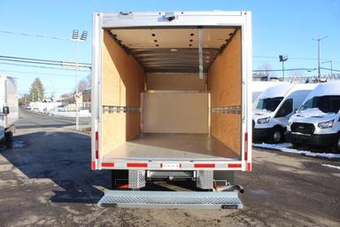 Gmc Savana Cargo 2025 - Thumbnail 13