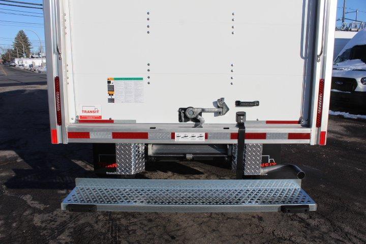 Gmc Savana Cargo 2025 - Image 14