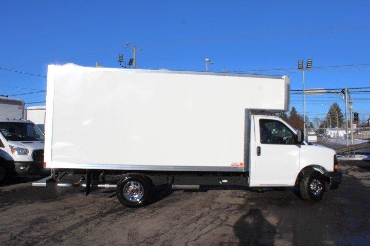 Gmc Savana Cargo 2025 - Image 20