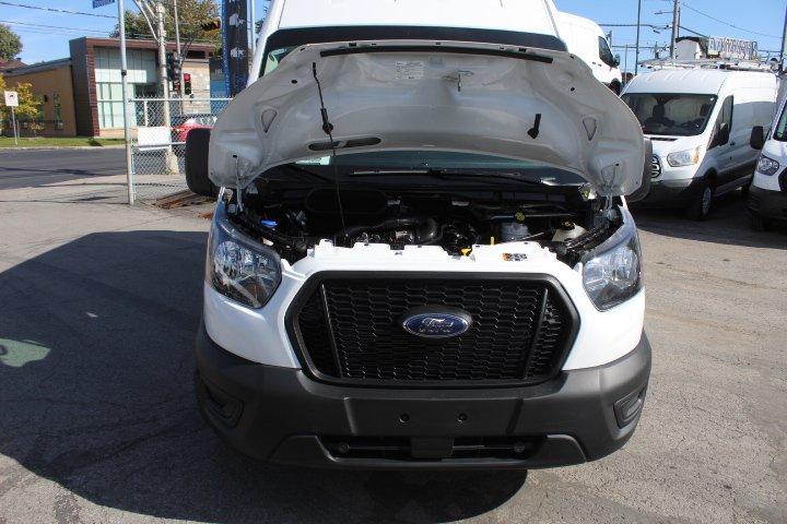 Ford Transit Cargo Van 2024 - Image 2