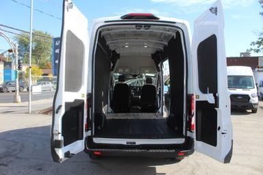 Ford Transit Cargo Van 2024 - Thumbnail 13