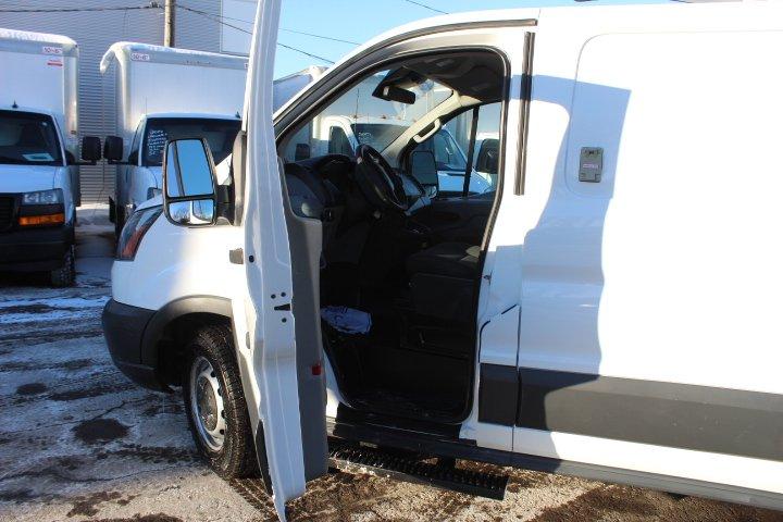 Ford Transit Cargo Van 2018 - Image 7
