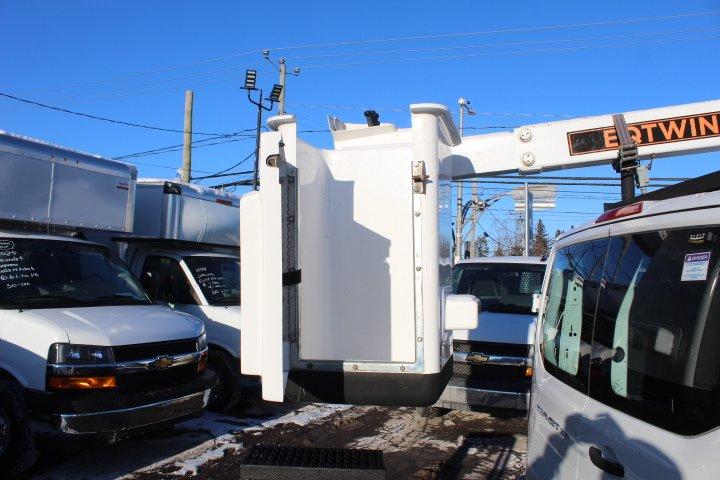 Ford Transit Cargo Van 2018 - Image 13