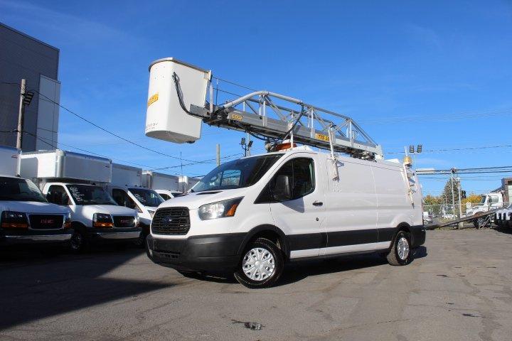 Ford Transit Cargo Van 2017 - Image 6