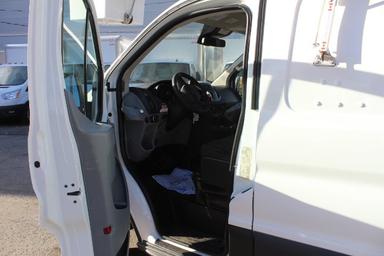 Ford Transit Cargo Van 2017 - Thumbnail 7