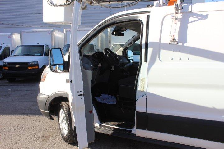 Ford Transit Cargo Van 2017 - Image 8