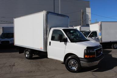 Gmc Savana Cargo 2018 - Thumbnail 13