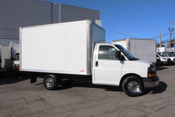 Gmc Savana Cargo 2018 - Image 14