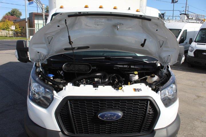 Ford Transit Cargo Van 2023 - Image 2