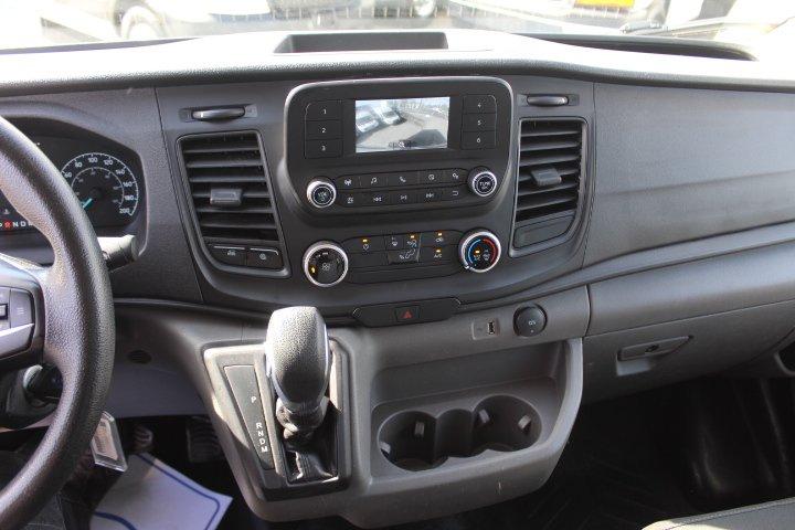 Ford Transit Cargo Van 2023 - Image 5