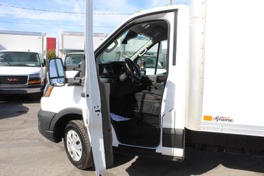 Ford Transit Cargo Van 2023 - Thumbnail 10