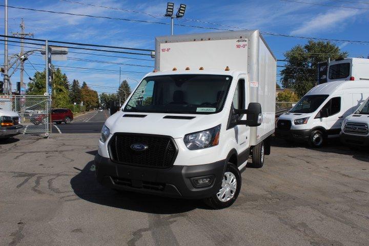 Ford Transit Cargo Van 2023 - Image 12