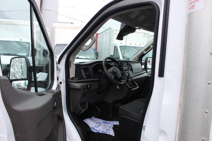 Ford Transit Cargo Van 2023 - Image 11