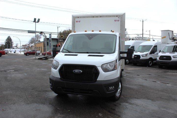 Ford Transit Cargo Van 2023 - Image 17
