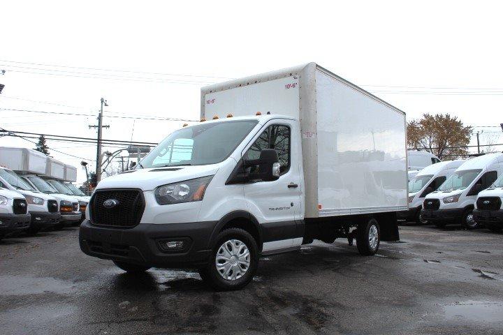 Ford Transit Cargo Van 2023 - Image 19