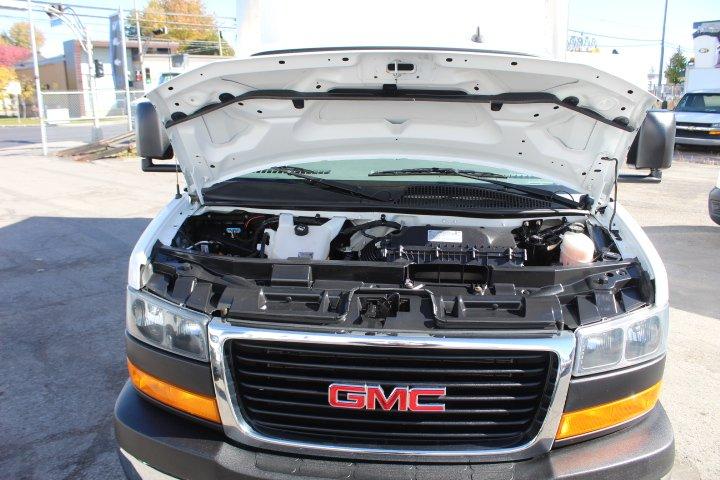 Gmc Savana Cargo 2021 - Image 3