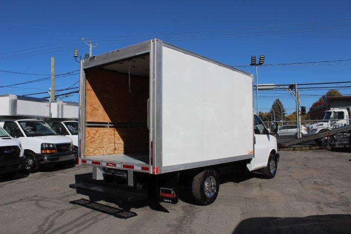 Gmc Savana Cargo 2021 - Image 18