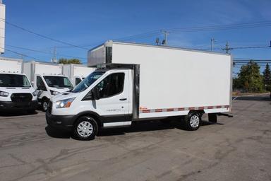 Ford Transit Cargo Van 2021 - Thumbnail 3