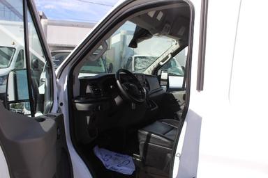 Ford Transit Cargo Van 2024 - Thumbnail 7