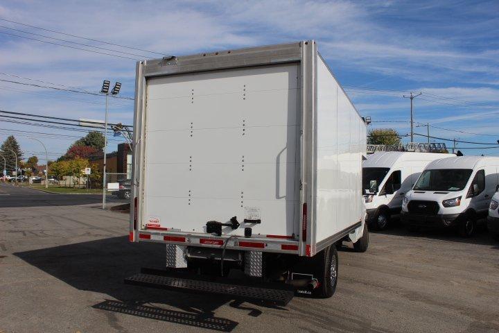 Gmc Savana 2021 - Image 21