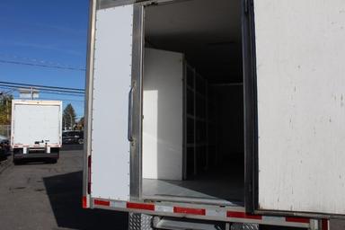 Gmc Savana Cargo 2017 - Thumbnail 9