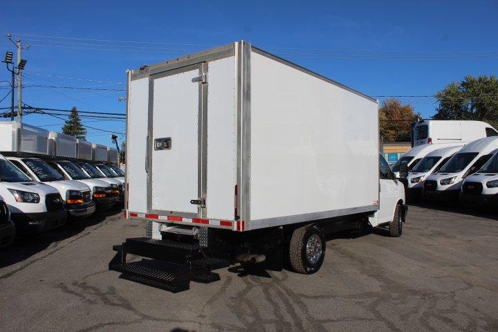 Gmc Savana Cargo 2017 - Image 14