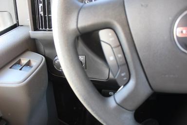 Gmc Savana Cargo 2025 - Thumbnail 13